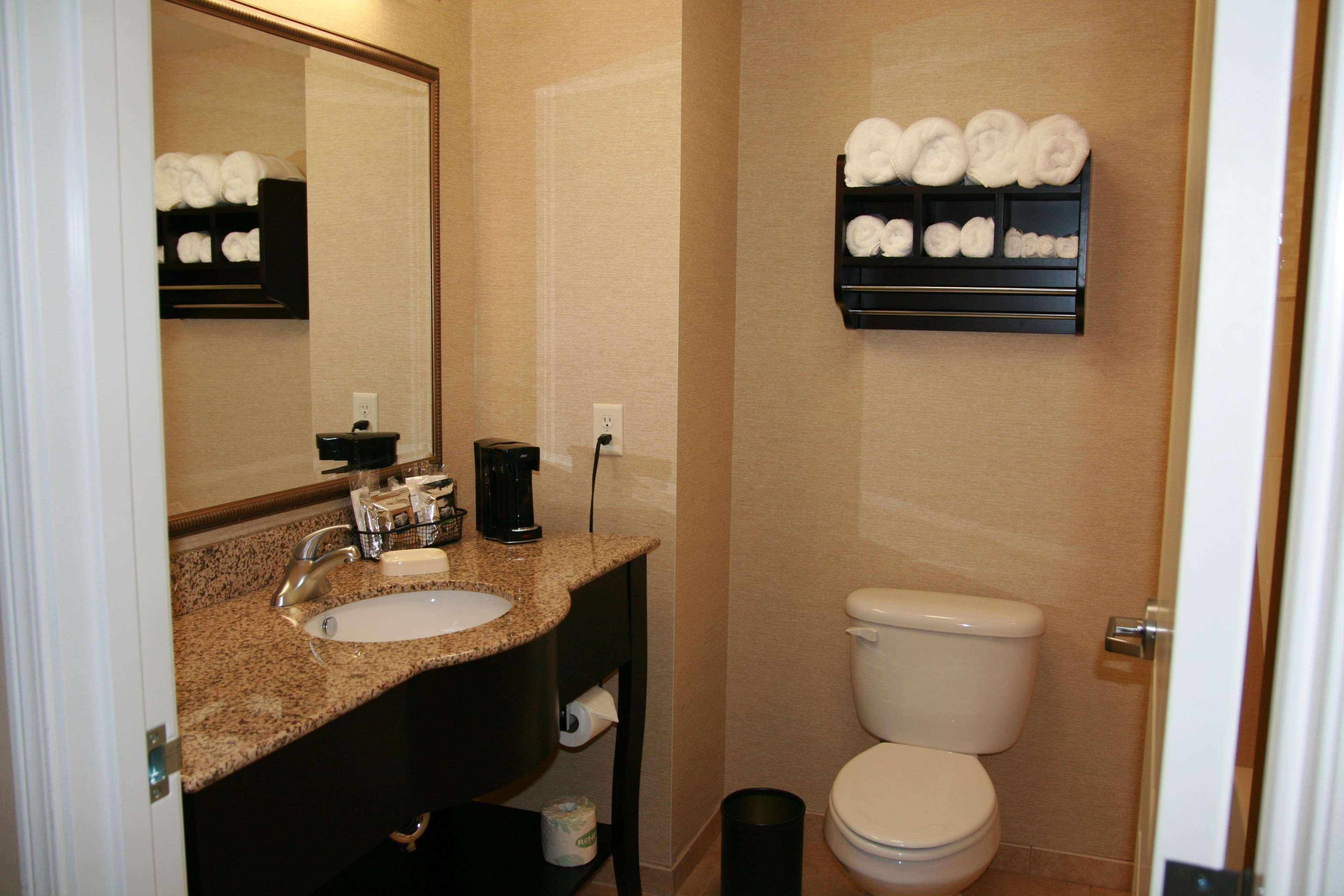 Hampton Inn Denver Northeast-Брайтън Екстериор снимка