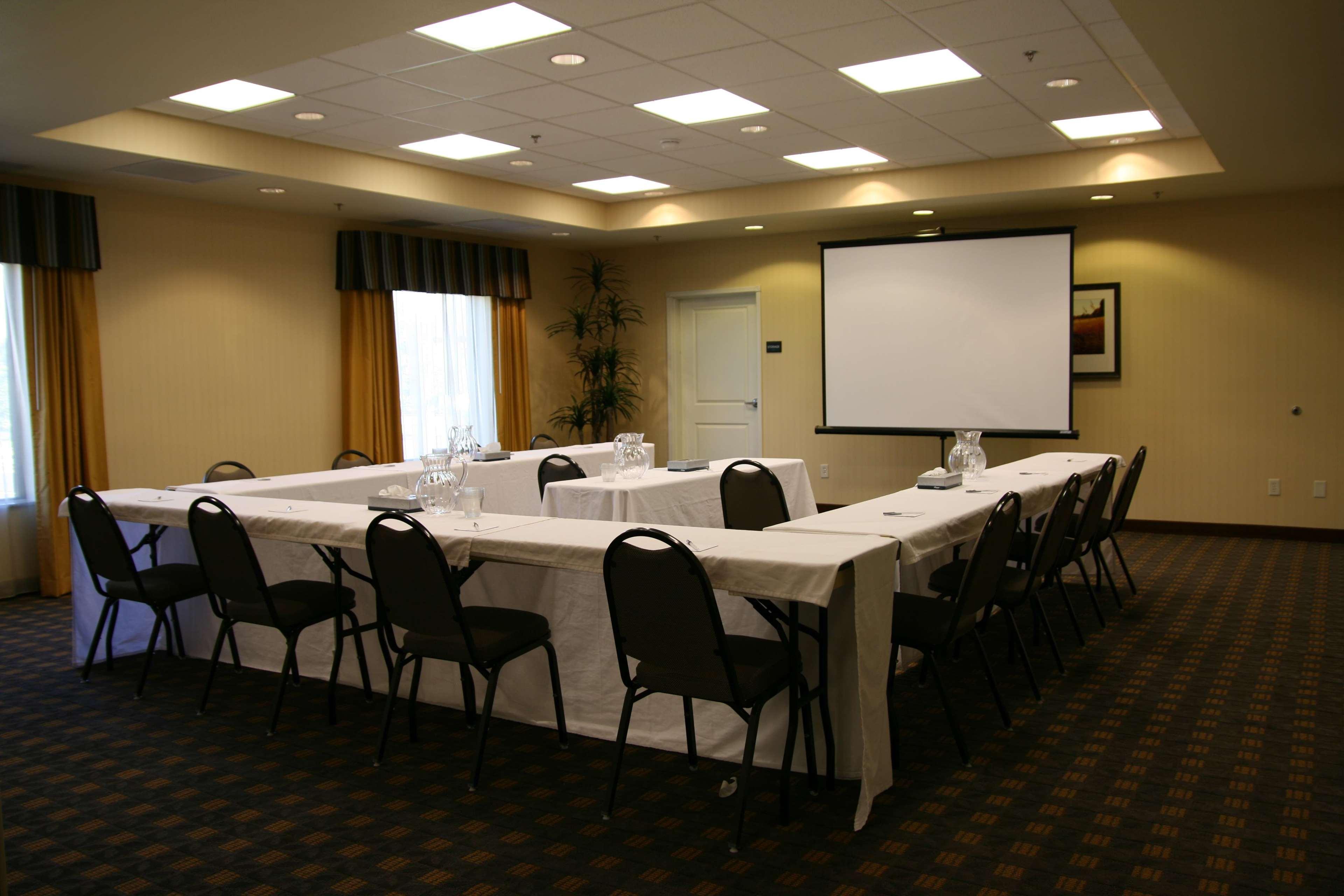 Hampton Inn Denver Northeast-Брайтън Екстериор снимка