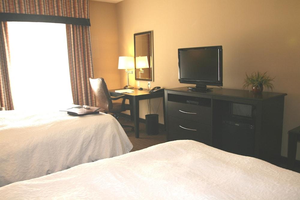 Hampton Inn Denver Northeast-Брайтън Екстериор снимка
