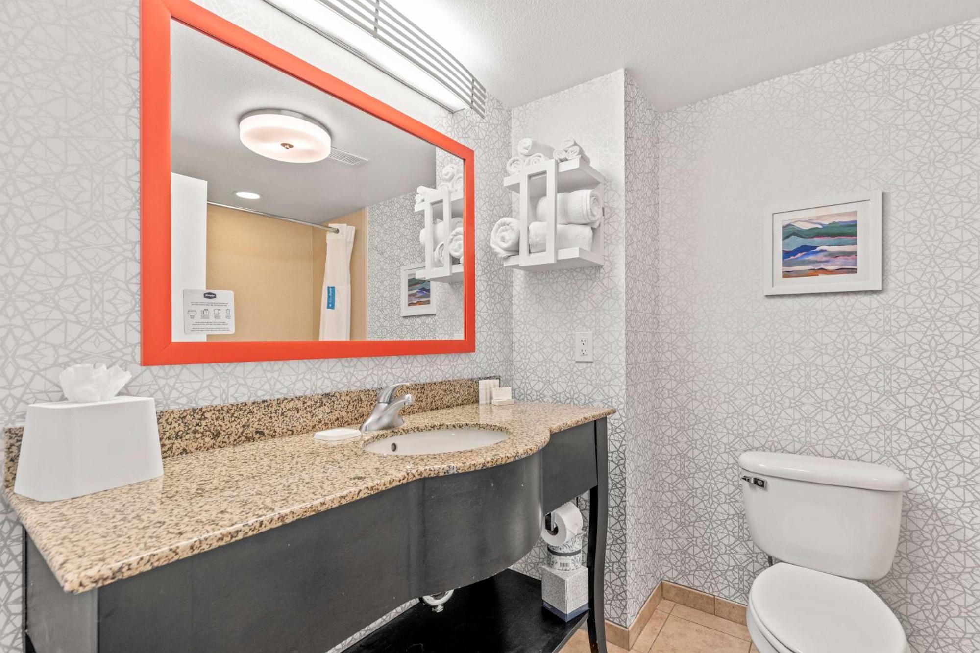 Hampton Inn Denver Northeast-Брайтън Екстериор снимка