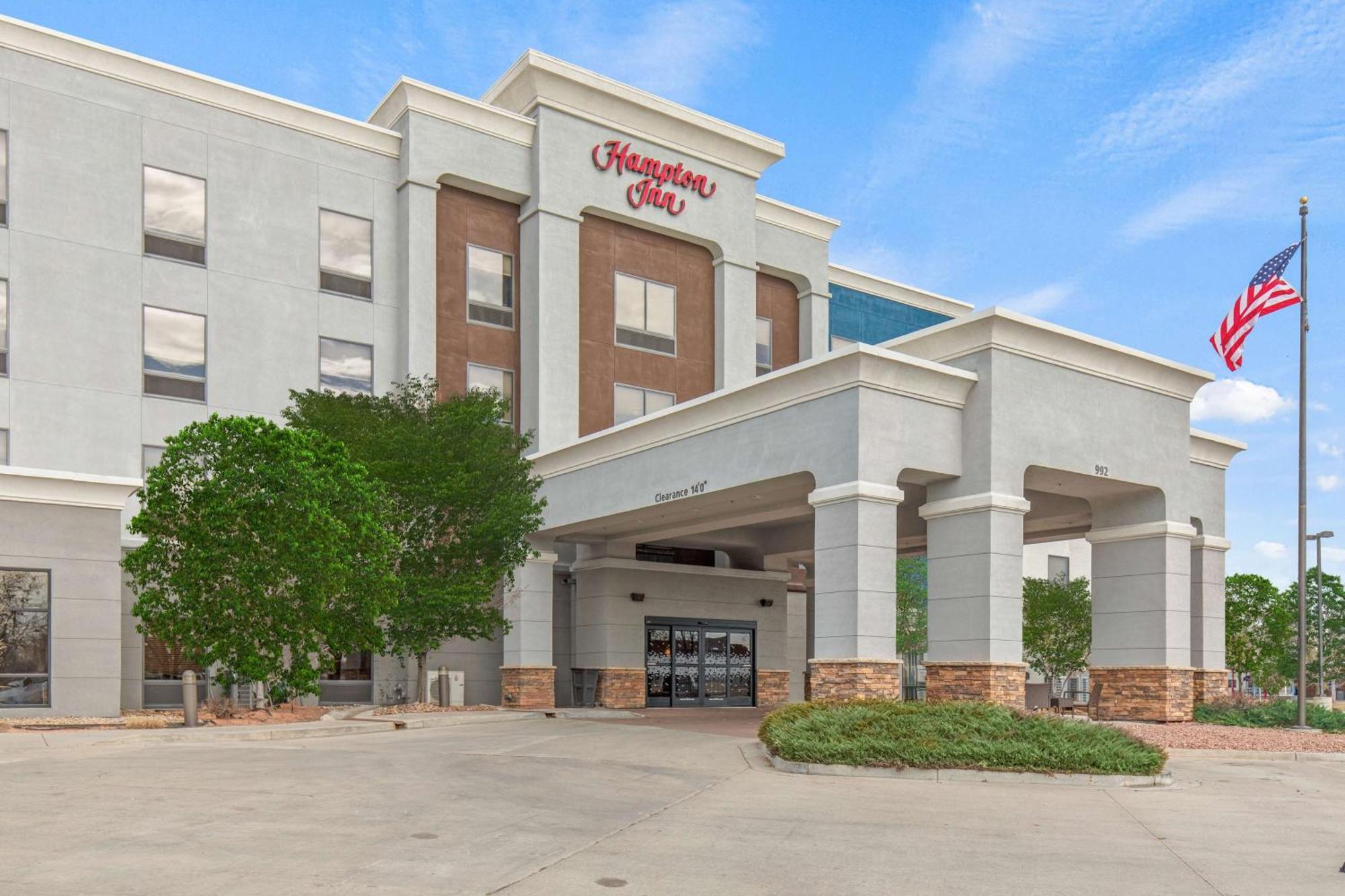 Hampton Inn Denver Northeast-Брайтън Екстериор снимка