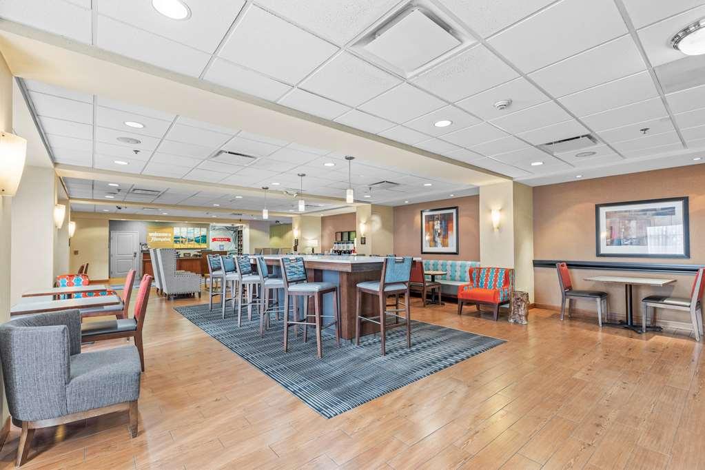 Hampton Inn Denver Northeast-Брайтън Интериор снимка